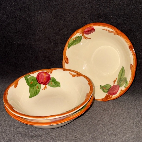 Franciscan Vintage Set of 3 Apple Print Hand Painted Salad Bowls Made in USA - Picture 1 of 8
